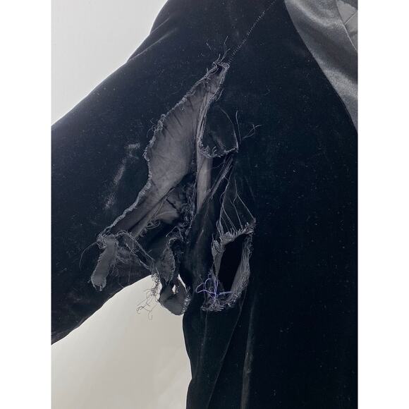 VALENTINO BOUTIQUE Women's Vintage Rare Black Velvet Offset Button-Down Gown SZ6 - Picture 5 of 12